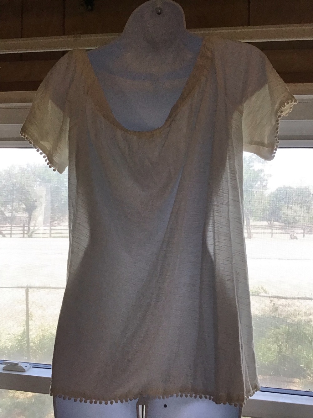 Vince Camuto white short sleeve